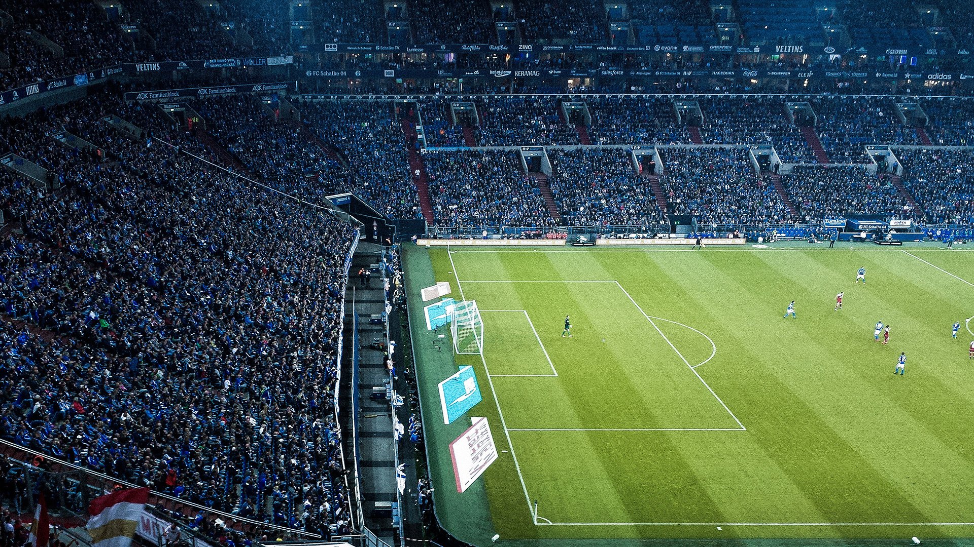 军训献血换假说引质疑校方强调“完全自愿”